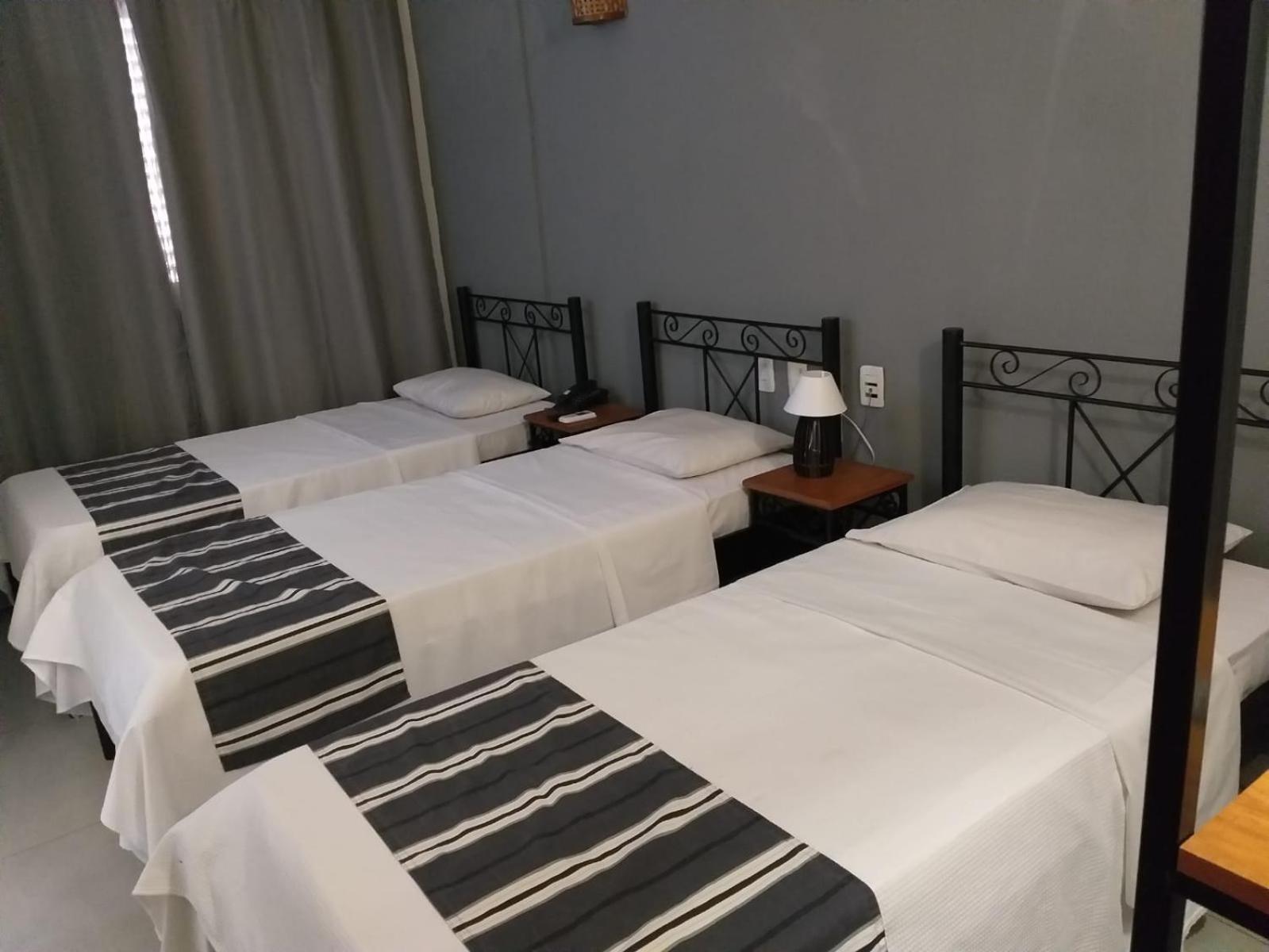 Palace Hotel Tres Poderes Frutal 外观 照片